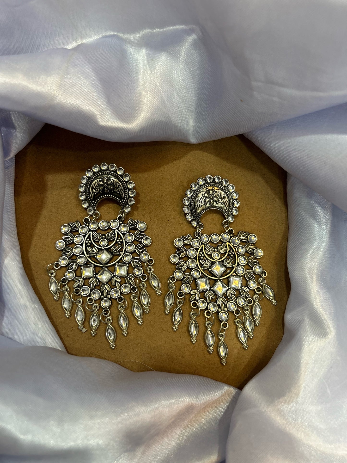 Poonam stone earings