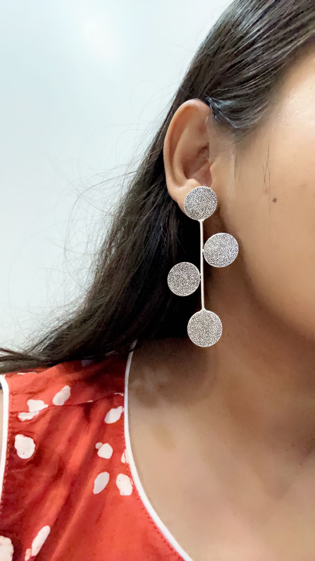 Geometrical round earings