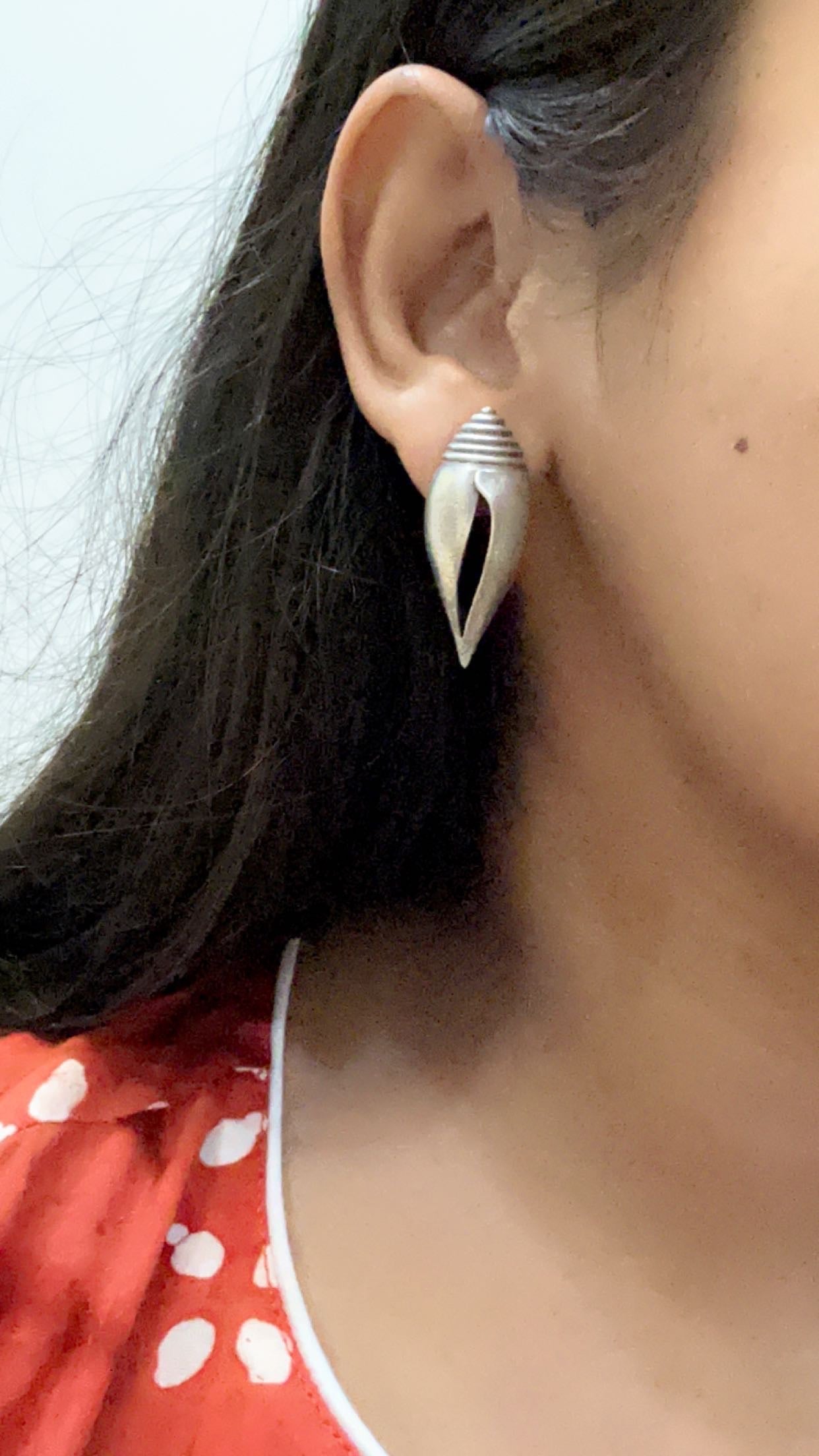 Shankh earings