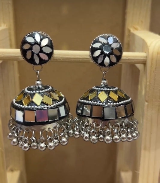 Dual tone jhumki