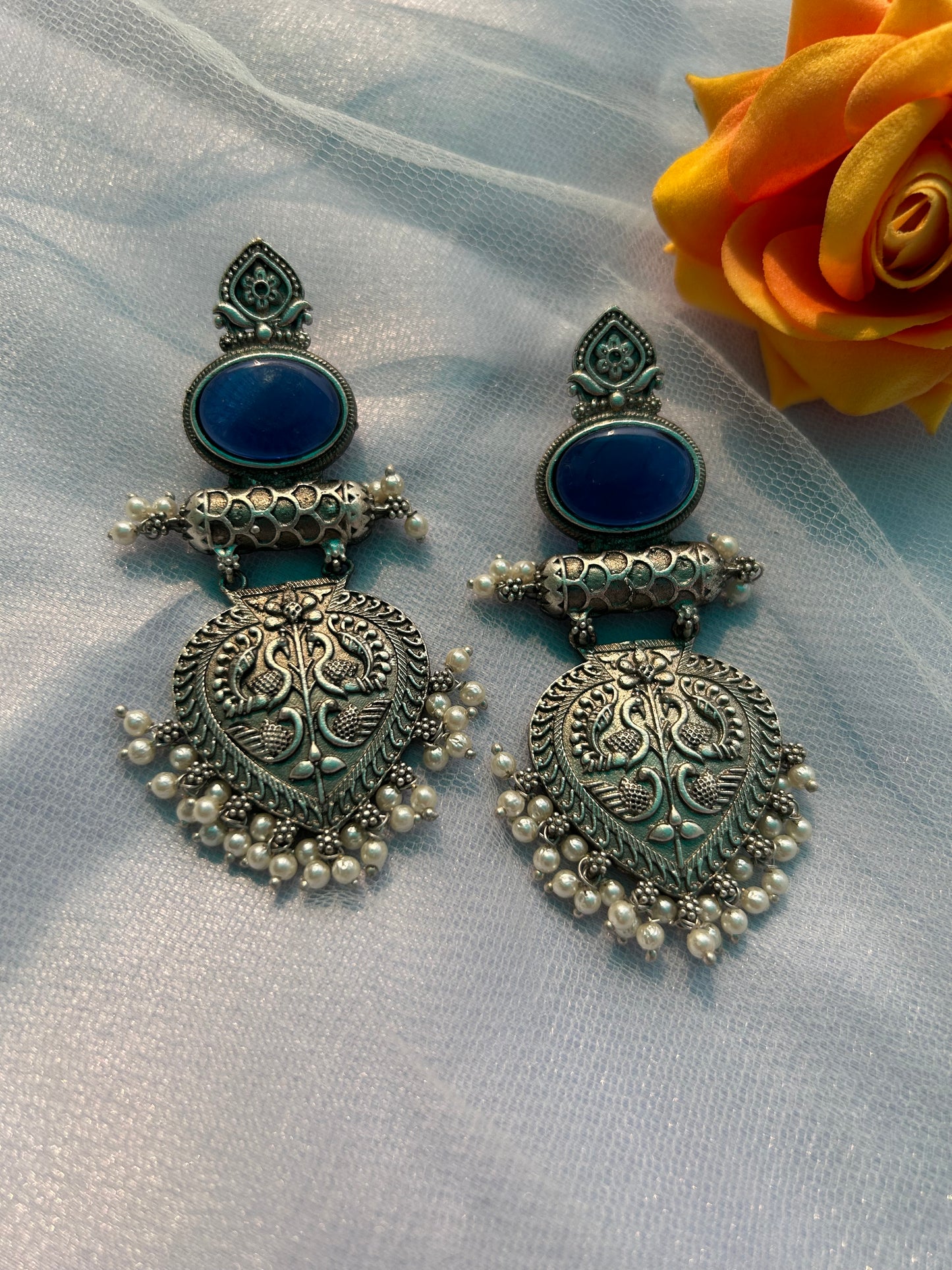 Janvi silver earings