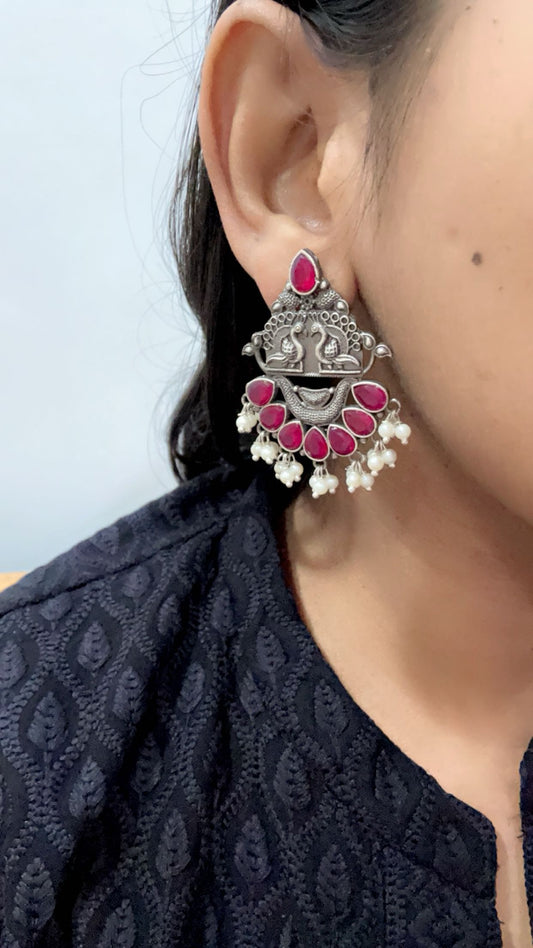 Parinda stone earings