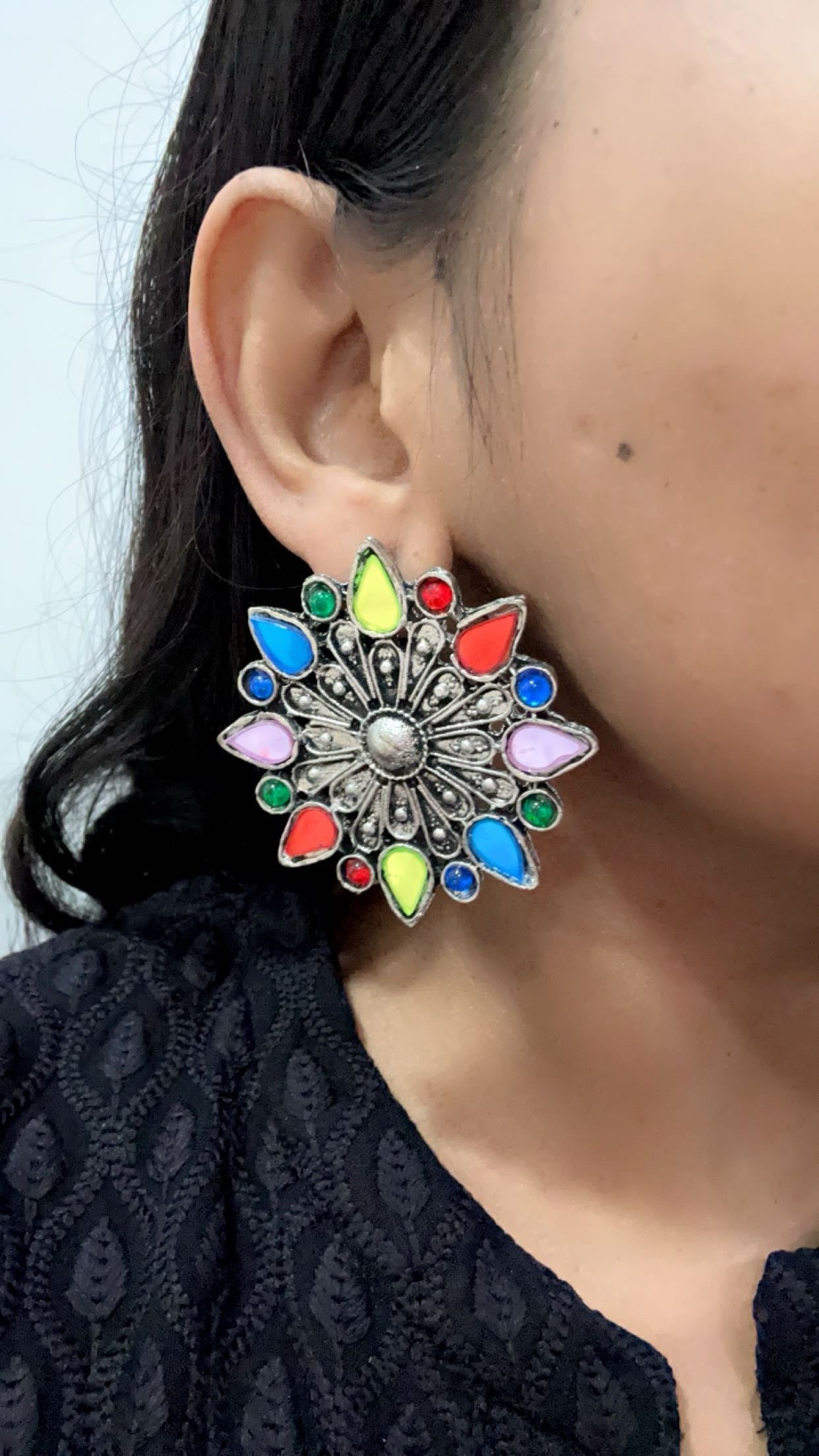 Prisha rangeen earings