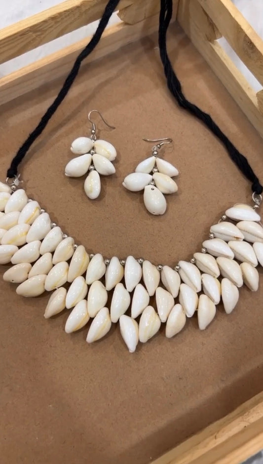 Shell choker set